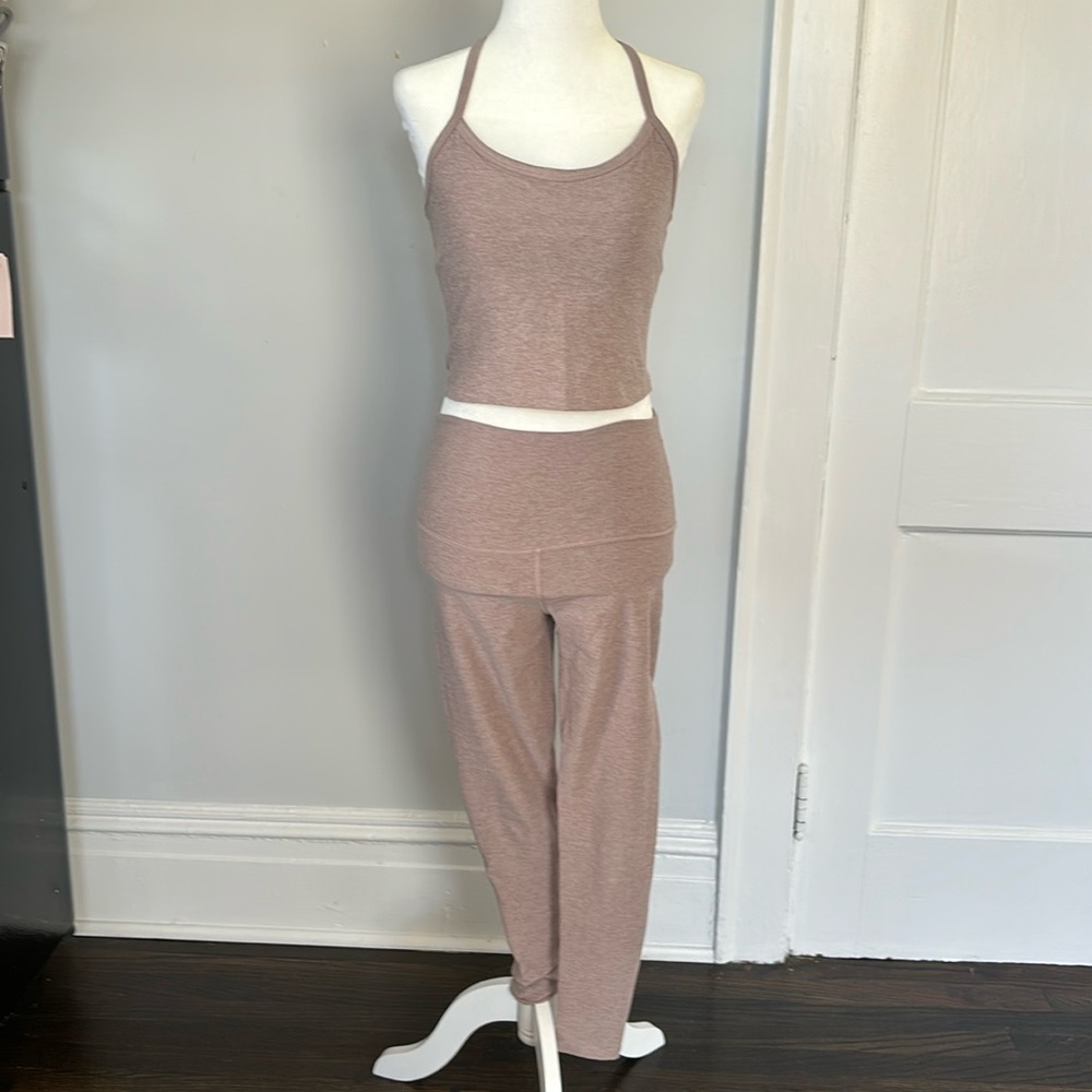Beyond Yoga Spacedye Set in CORE